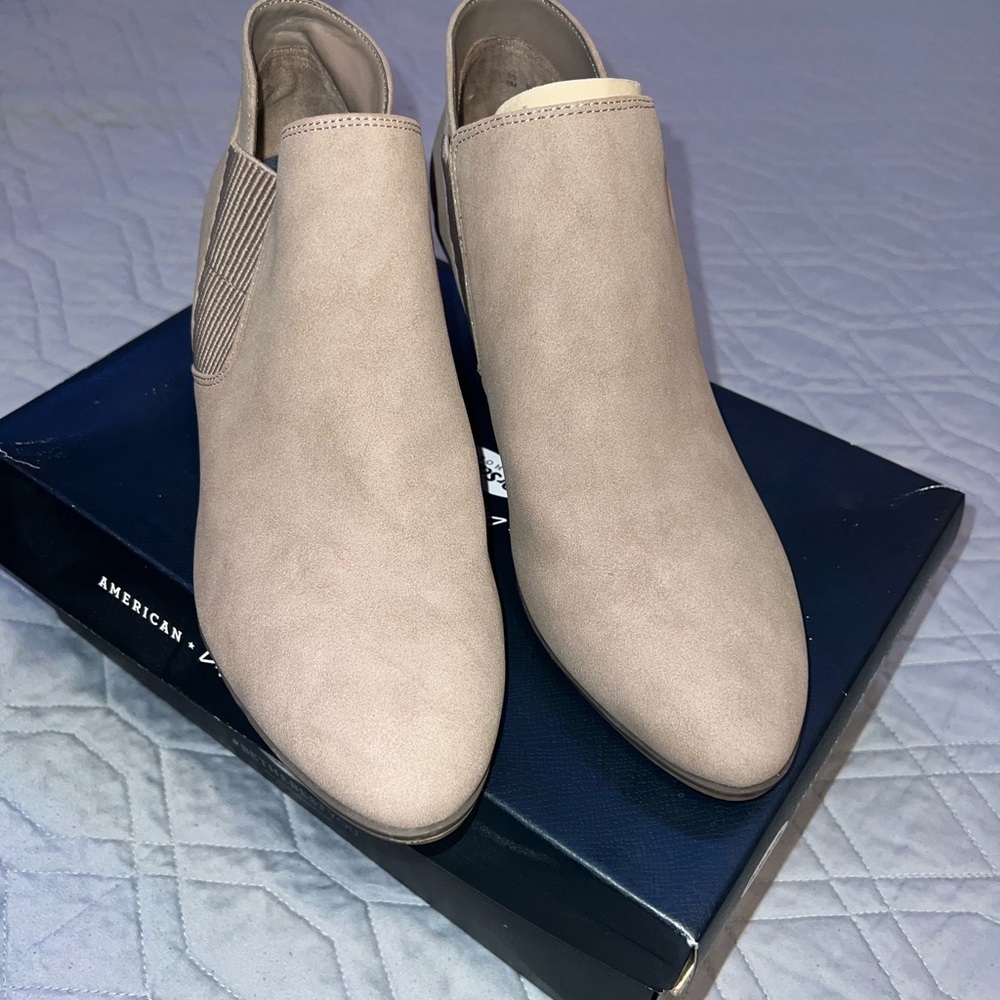 Dr. Scholl's Bella Women's Ankle Boots - Picture 4 of 8